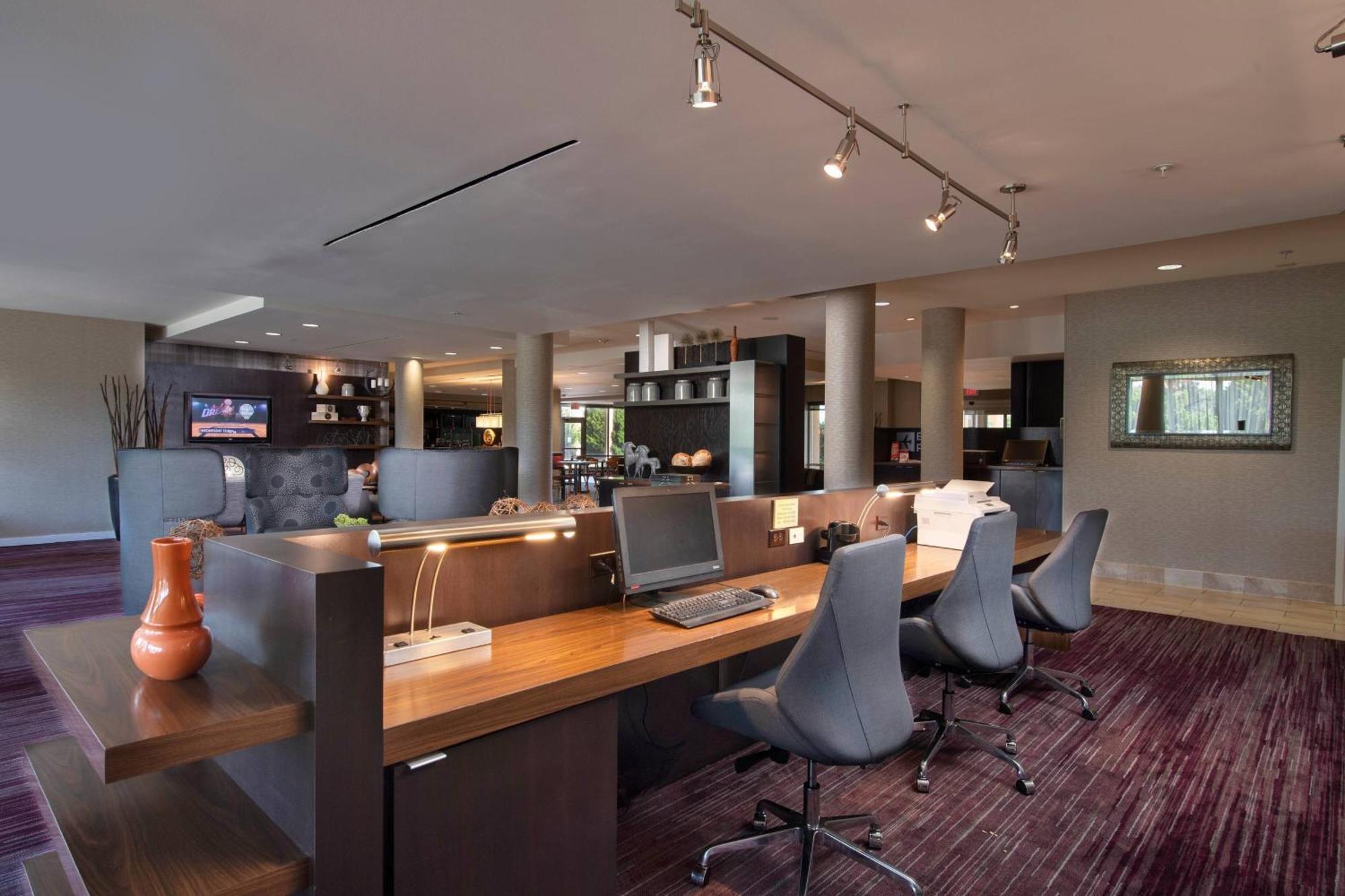 Hotel Courtyard Atlanta 3*