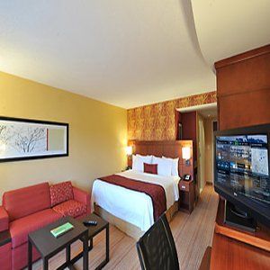 Courtyard Atlanta Hotel 3*