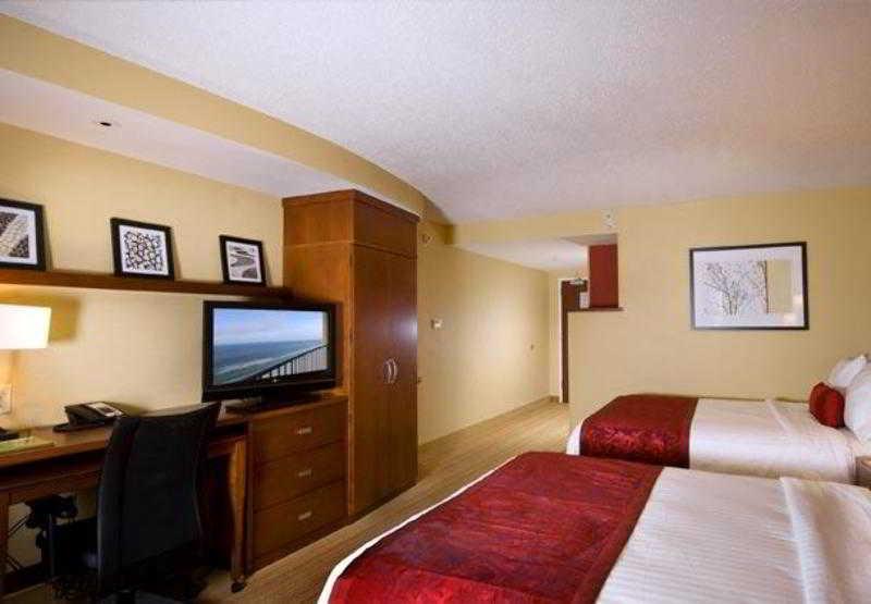 Courtyard Atlanta 3*